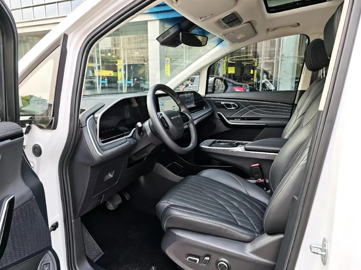 2022 MAXUS DaJia 9 BEV 90KWH,autocango,china used car exporter,china ev exporter,chinese used car exporter,chinese used ev exporter