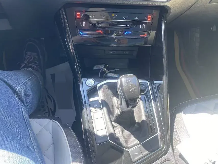 2023 Volkswagen Tayron 1.4T 150HP L4 7DCT,autocango,china used car exporter,china ev exporter,chinese used car exporter,chinese used ev exporter