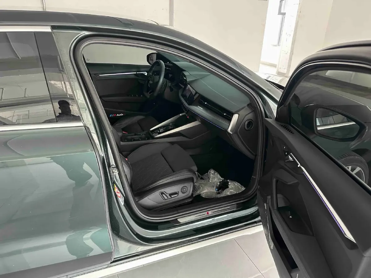 2023 Audi A3 1.4T 150HP L4 7DCT,autocango,china used car exporter,china ev exporter,chinese used car exporter,chinese used ev exporter