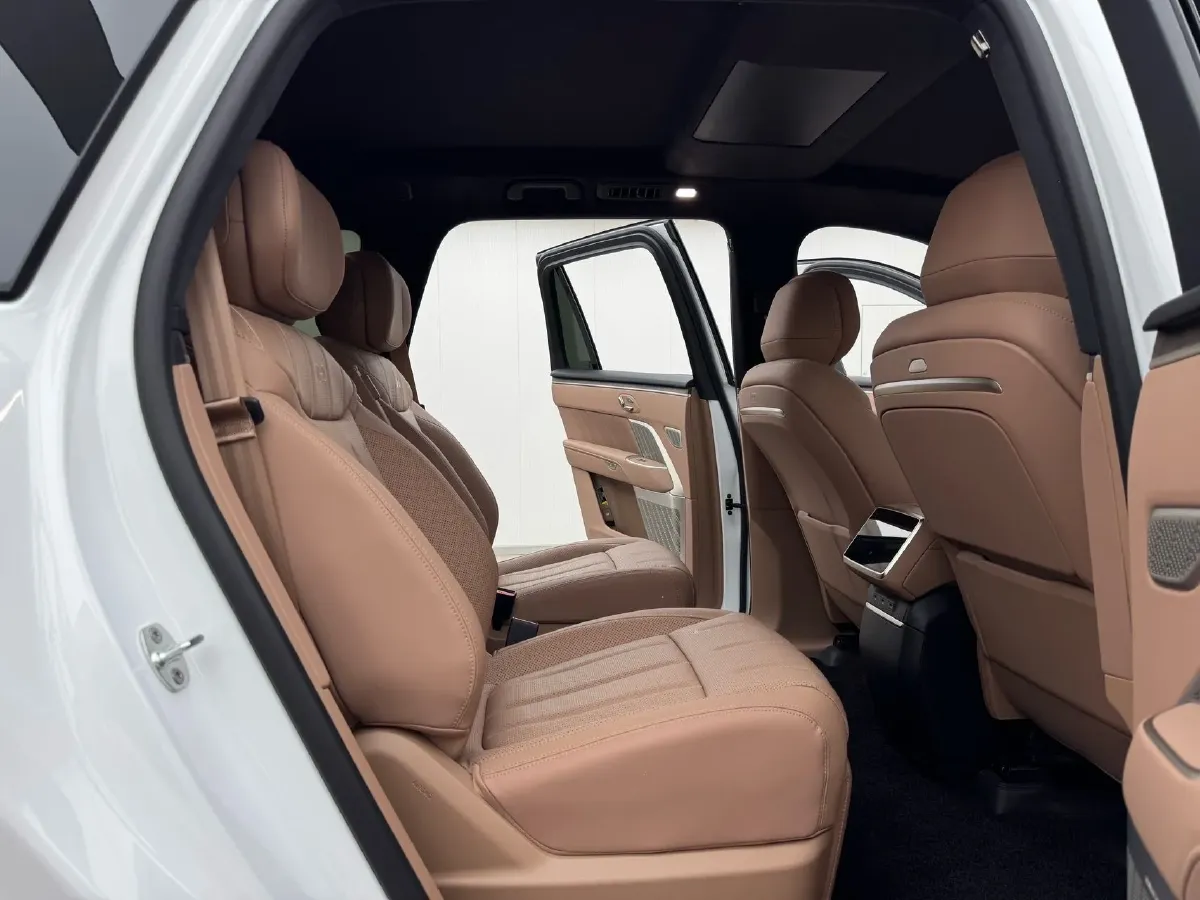 2025 ONVO L90 BEV,autocango,china used car exporter,china ev exporter,chinese used car exporter,chinese used ev exporter