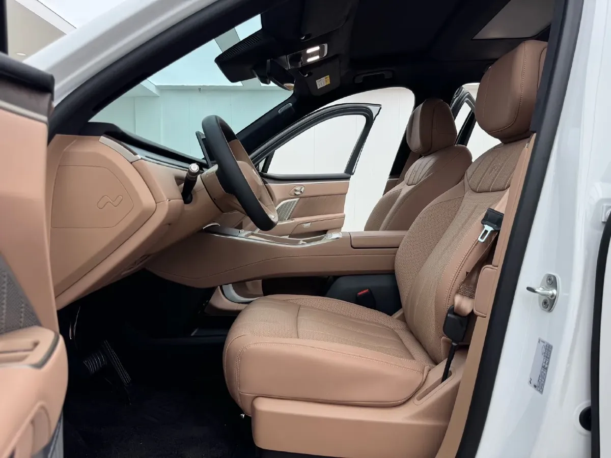 2025 ONVO L90 BEV,autocango,china used car exporter,china ev exporter,chinese used car exporter,chinese used ev exporter