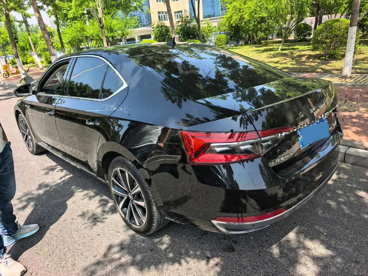 2024 Skoda Superb 1.4T 150HP L4 7DCT,autocango,china used car exporter,china ev exporter,chinese used car exporter,chinese used ev exporter