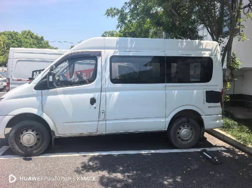 2019 MAXUS XinTu V80 2.0T 139HP L4 6MT,autocango,china used car exporter,china ev exporter,chinese used car exporter,chinese used ev exporter