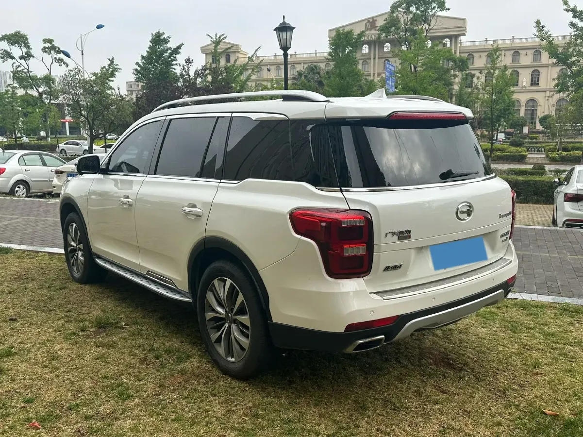 2017 GAC Trumpchi GS8 2.0T 201HP L4 6AT,autocango,china used car exporter,china ev exporter,chinese used car exporter,chinese used ev exporter