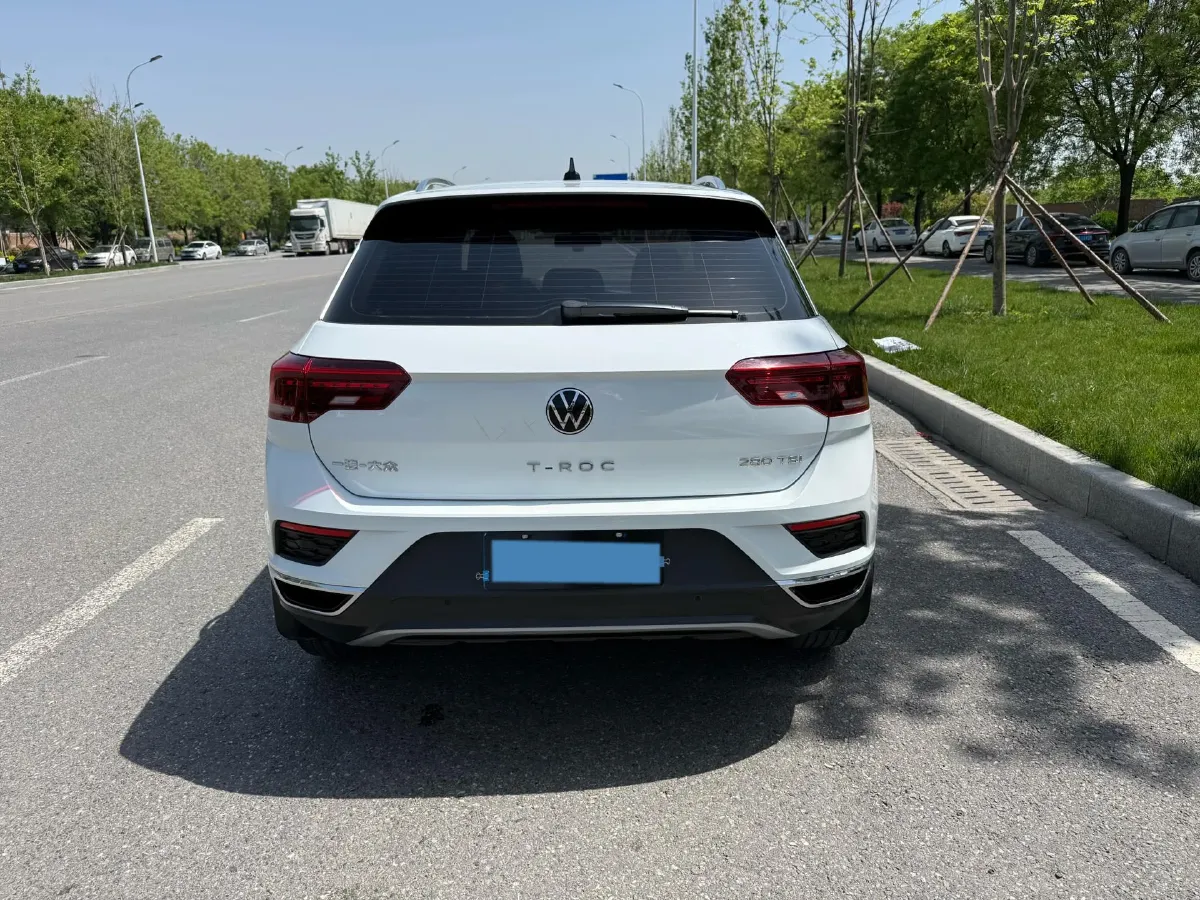 2021 Volkswagen T-Roc 1.4T 150HP L4 7DCT,autocango,china used car exporter,china ev exporter,chinese used car exporter,chinese used ev exporter