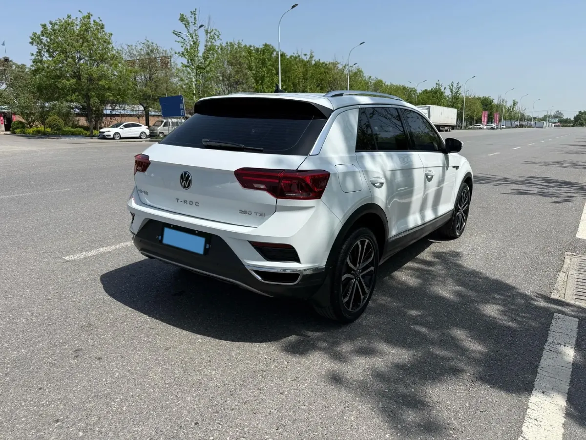 2021 Volkswagen T-Roc 1.4T 150HP L4 7DCT,autocango,china used car exporter,china ev exporter,chinese used car exporter,chinese used ev exporter