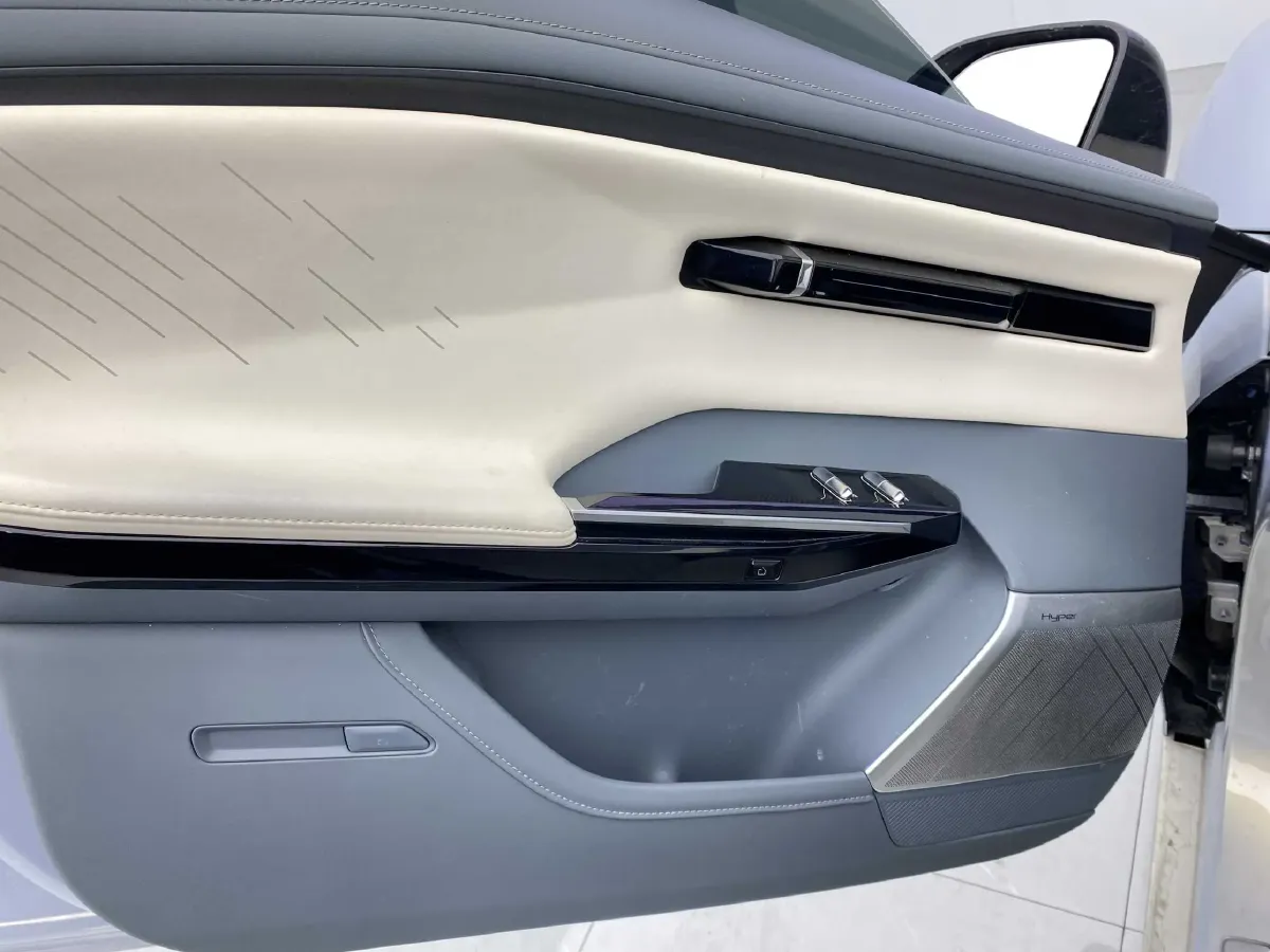 2023 HYPTEC GT BEV 60KWH,autocango,china used car exporter,china ev exporter,chinese used car exporter,chinese used ev exporter