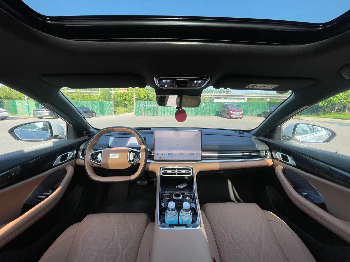 2025 Geely Galaxy A7 1.5L 112HP L4 1DHT PHEV,autocango,china used car exporter,china ev exporter,chinese used car exporter,chinese used ev exporter