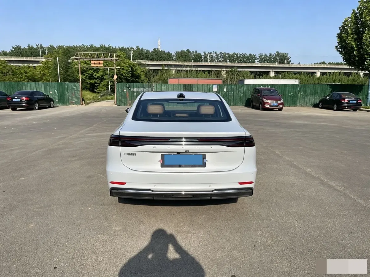 2025 Geely Galaxy A7 1.5L 112HP L4 1DHT PHEV,autocango,china used car exporter,china ev exporter,chinese used car exporter,chinese used ev exporter