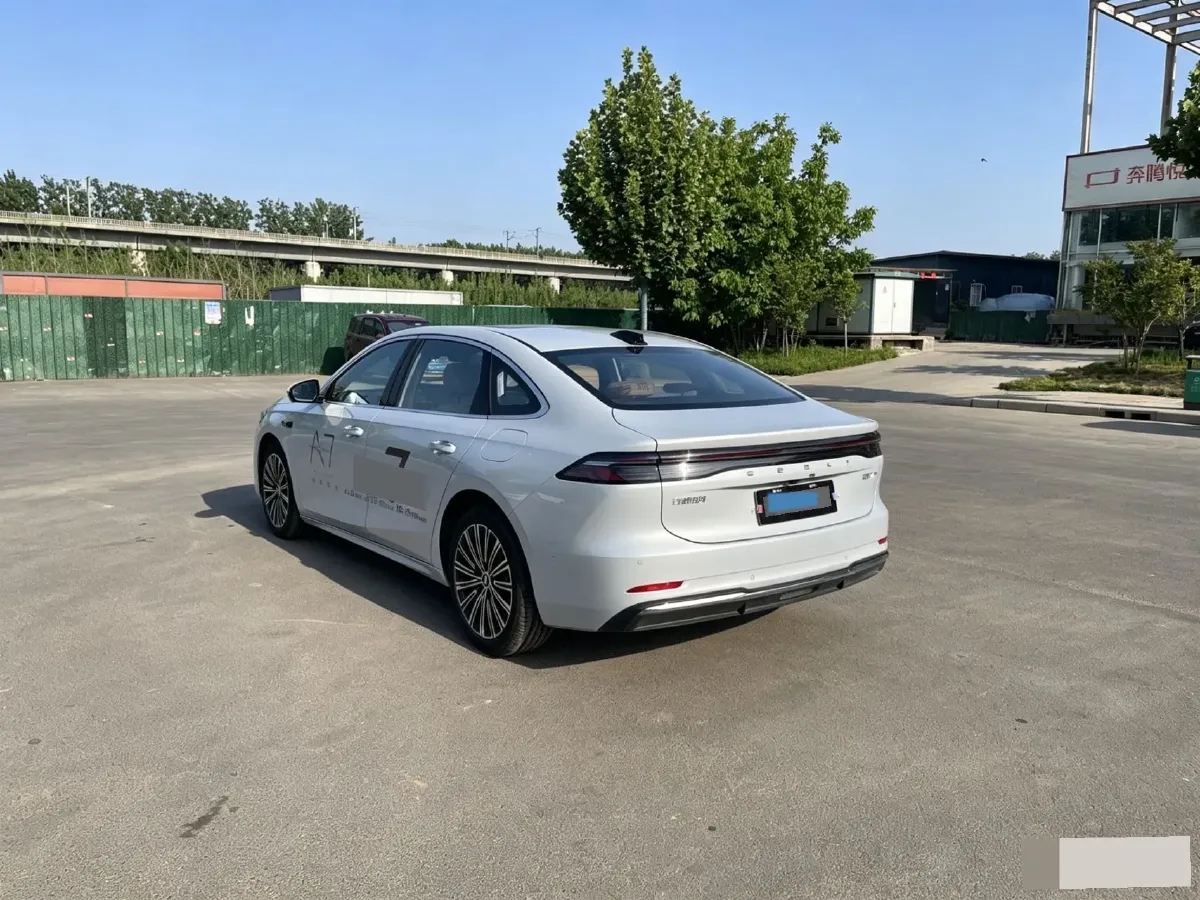 2025 Geely Galaxy A7 1.5L 112HP L4 1DHT PHEV,autocango,china used car exporter,china ev exporter,chinese used car exporter,chinese used ev exporter