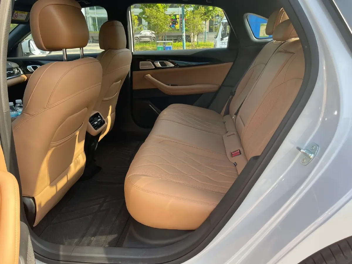 2025 Geely Galaxy A7 1.5L 112HP L4 1DHT PHEV,autocango,china used car exporter,china ev exporter,chinese used car exporter,chinese used ev exporter