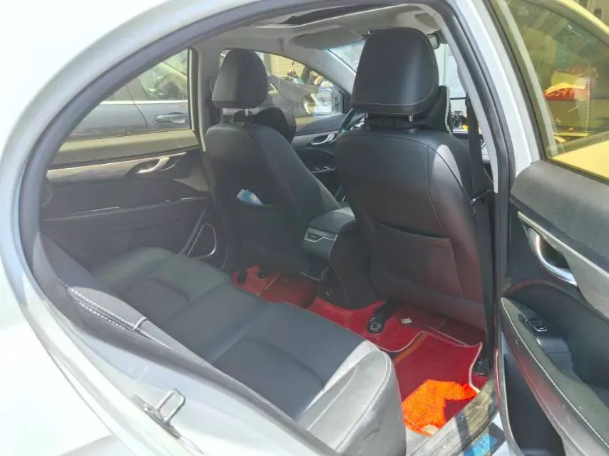 2019 Geely Emgrand 1.5L 109HP L4 5MT,autocango,china used car exporter,china ev exporter,chinese used car exporter,chinese used ev exporter