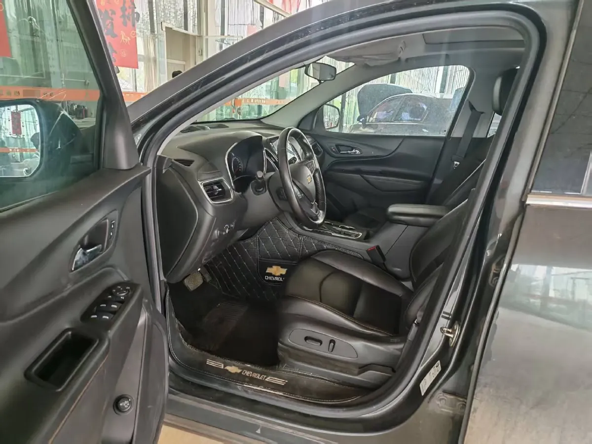 2019 Chevrolet Equinox 1.5T 180HP L4 6AT,autocango,china used car exporter,china ev exporter,chinese used car exporter,chinese used ev exporter