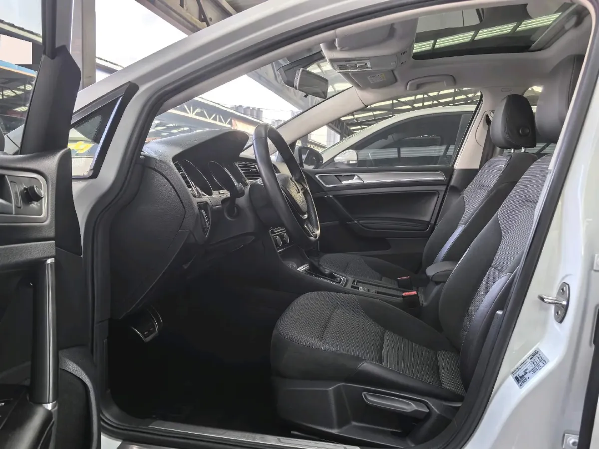 2019 Volkswagen Golf 1.4T 150HP L4 7DCT,autocango,china used car exporter,china ev exporter,chinese used car exporter,chinese used ev exporter