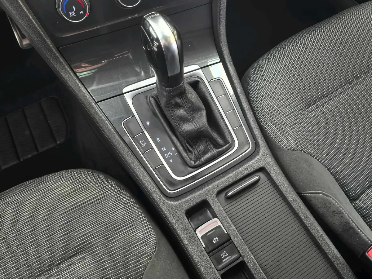 2019 Volkswagen Golf 1.4T 150HP L4 7DCT,autocango,china used car exporter,china ev exporter,chinese used car exporter,chinese used ev exporter