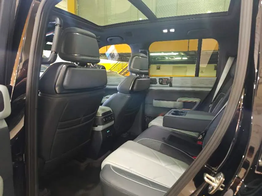 2023 FangChengBao Bao 5 1.5T 194HP L4 E-CVT PHEV 31.8KWH,autocango,china used car exporter,china ev exporter,chinese used car exporter,chinese used ev exporter