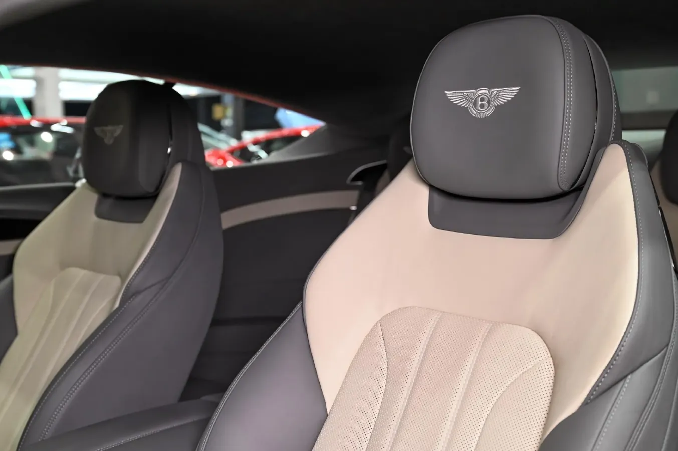 2026 Bentley Continental 4.0T 600HP V8 8DCT PHEV,autocango,china used car exporter,china ev exporter,chinese used car exporter,chinese used ev exporter