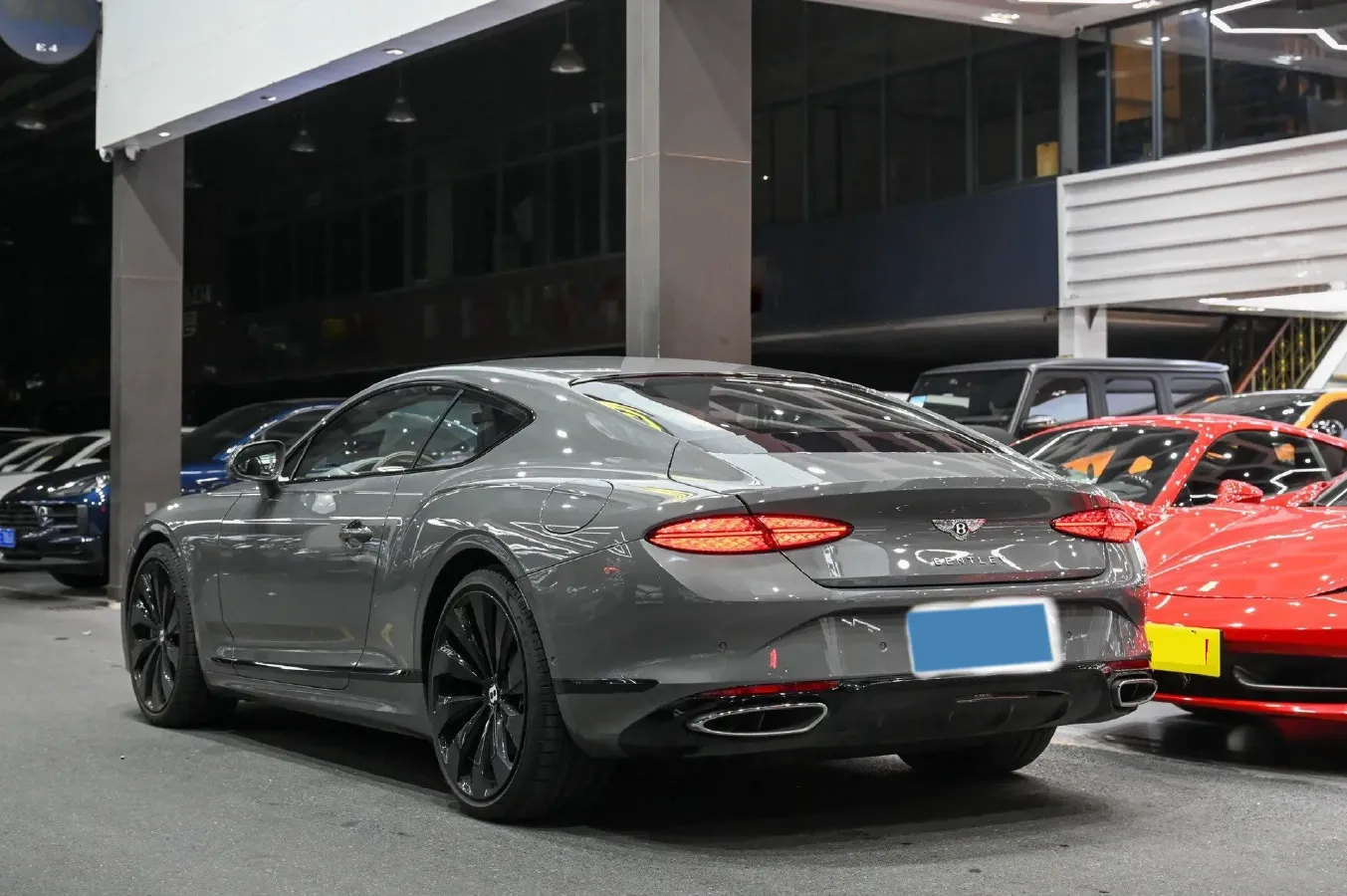 2026 Bentley Continental 4.0T 600HP V8 8DCT PHEV,autocango,china used car exporter,china ev exporter,chinese used car exporter,chinese used ev exporter