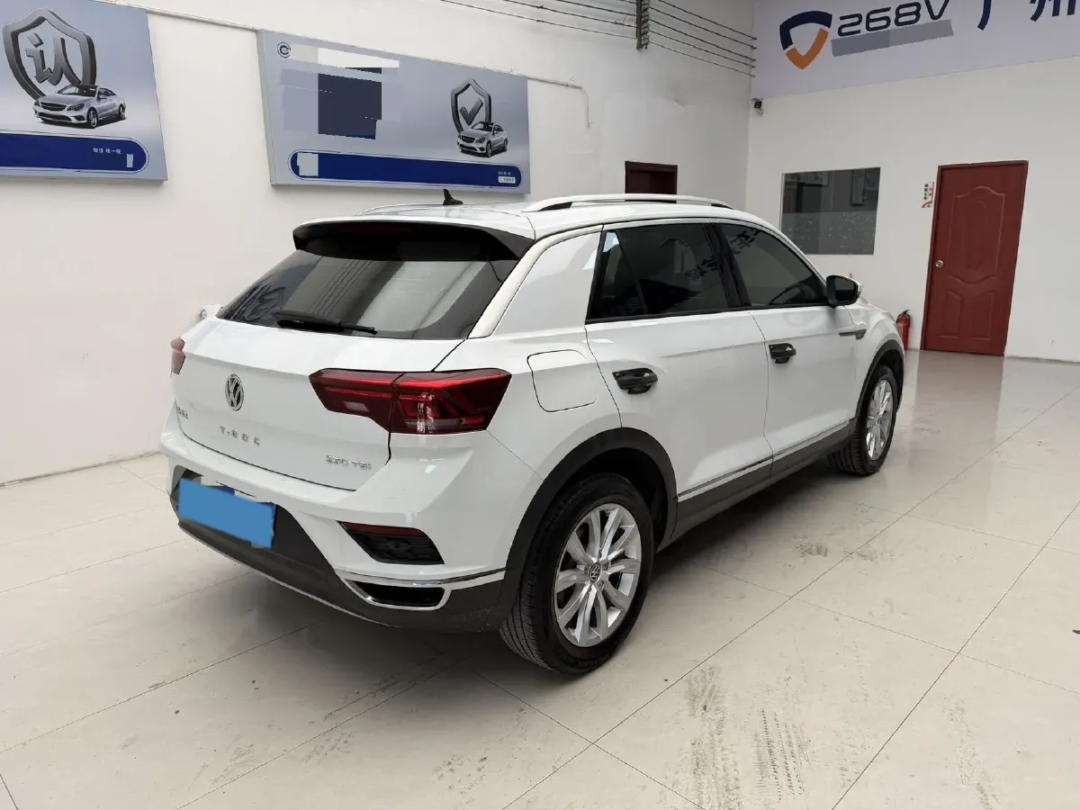 2020 Volkswagen T-Roc 1.4T 131HP L4 7DCT,autocango,china used car exporter,china ev exporter,chinese used car exporter,chinese used ev exporter