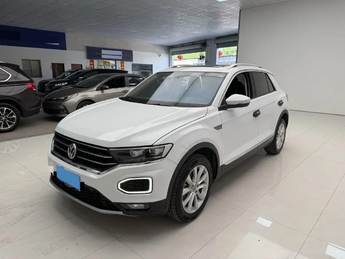 2020 Volkswagen T-Roc 1.4T 131HP L4 7DCT,autocango,china used car exporter,china ev exporter,chinese used car exporter,chinese used ev exporter