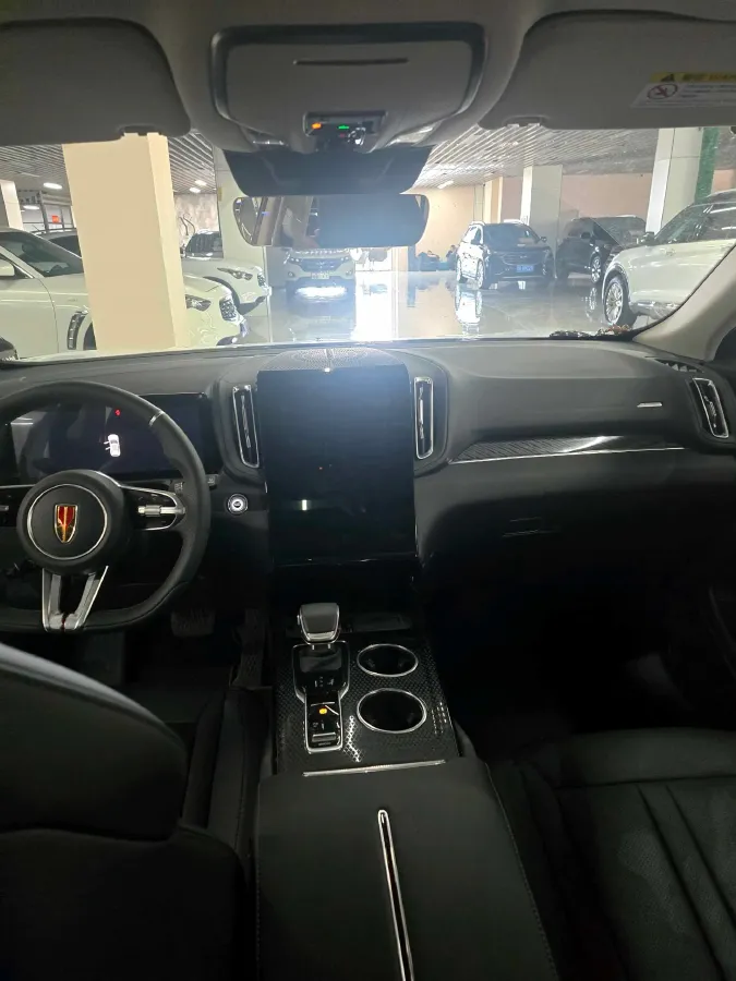 2024 HongQi HS3 1.5T 169HP L4 1DHT PHEV 18.4KWH,autocango,china used car exporter,china ev exporter,chinese used car exporter,chinese used ev exporter