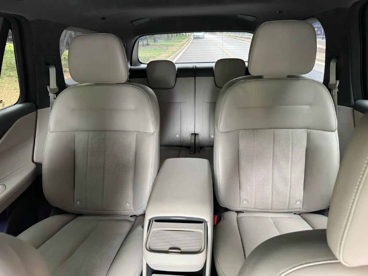 2023 NIO EC7 BEV 100KWH,autocango,china used car exporter,china ev exporter,chinese used car exporter,chinese used ev exporter