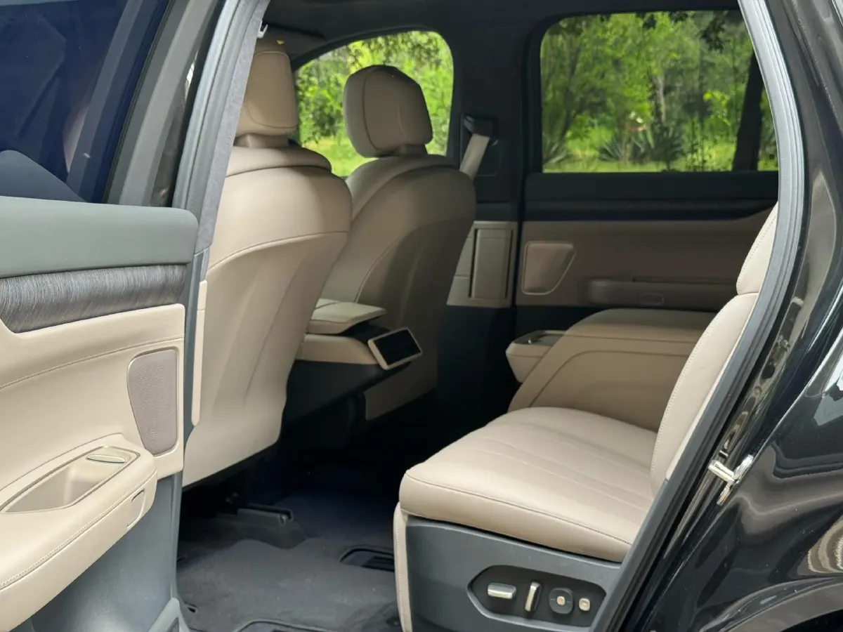 2023 NIO EC7 BEV 100KWH,autocango,china used car exporter,china ev exporter,chinese used car exporter,chinese used ev exporter