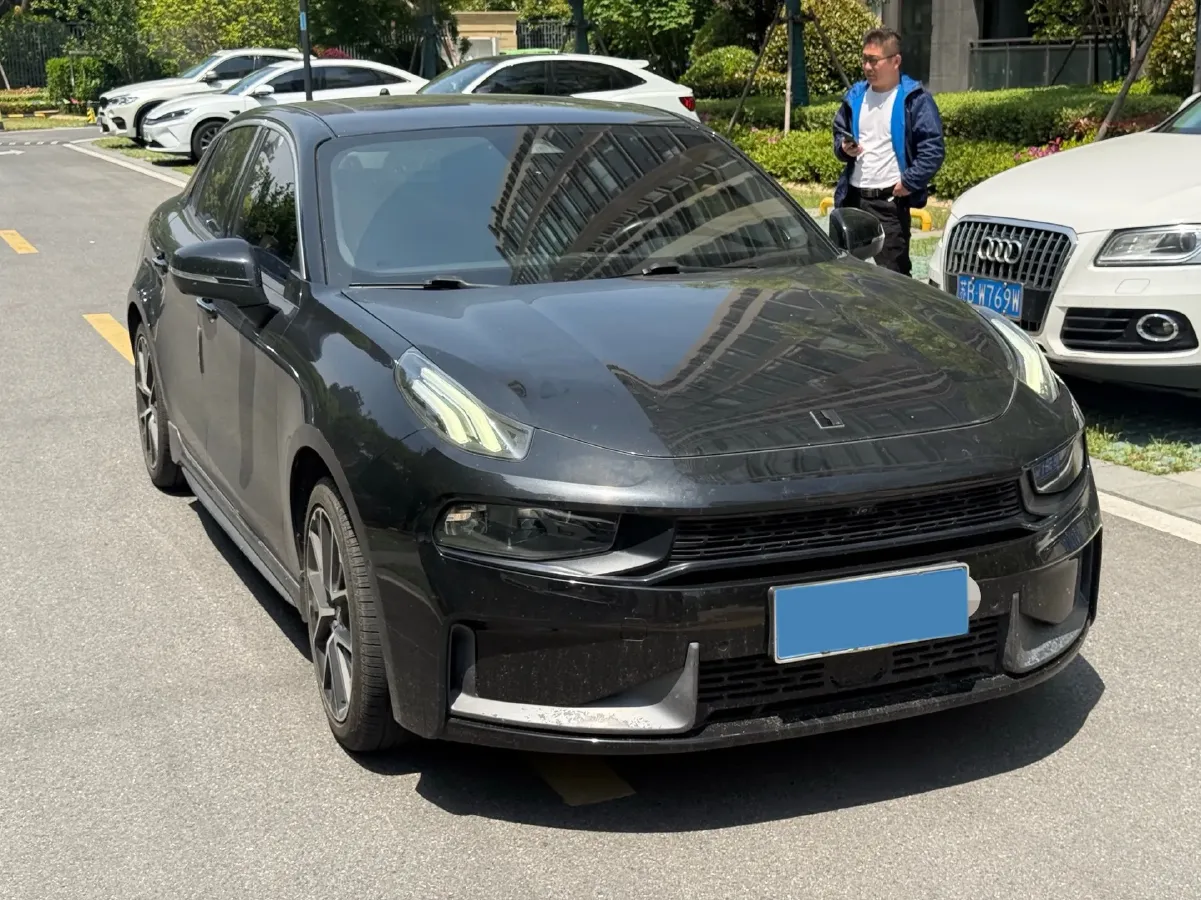2019 LYNK&CO 03 2.0T 190HP L4 6AT,autocango,china used car exporter,china ev exporter,chinese used car exporter,chinese used ev exporter
