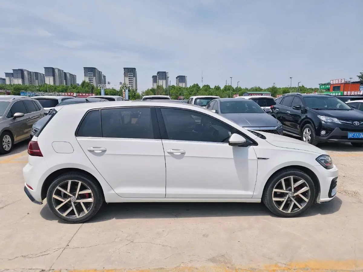2019 Volkswagen Golf 1.4T 150HP L4 7DCT,autocango,china used car exporter,china ev exporter,chinese used car exporter,chinese used ev exporter
