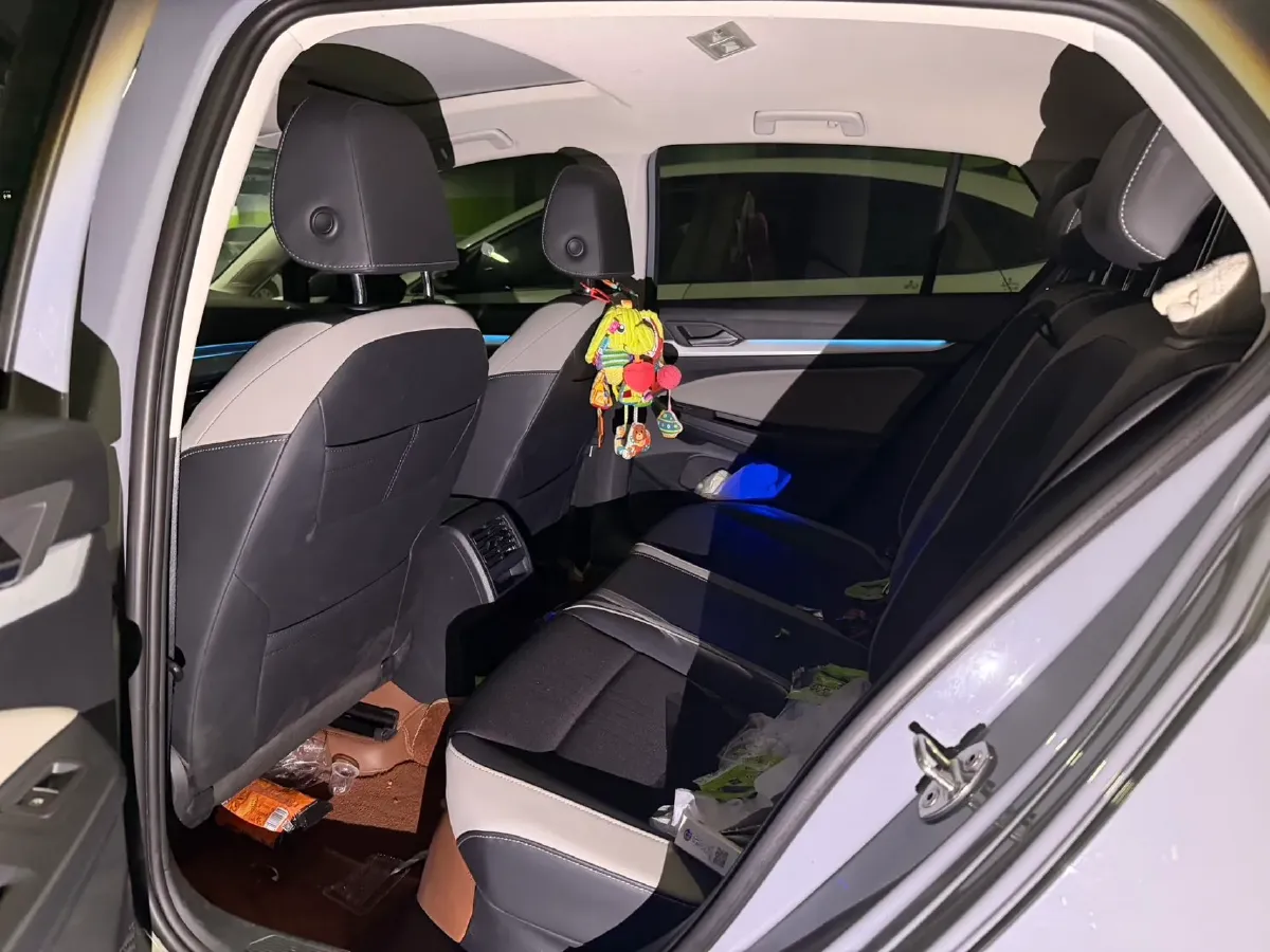 2023 Volkswagen Golf 1.4T 150HP L4 7DCT,autocango,china used car exporter,china ev exporter,chinese used car exporter,chinese used ev exporter