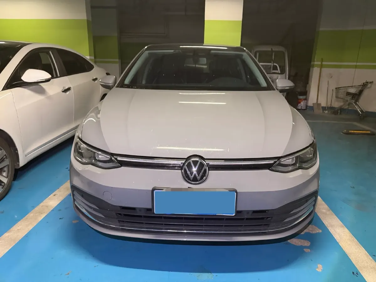 2023 Volkswagen Golf 1.4T 150HP L4 7DCT,autocango,china used car exporter,china ev exporter,chinese used car exporter,chinese used ev exporter