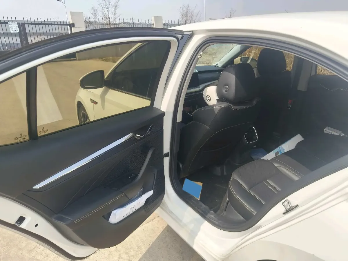 2022 Skoda Octavia 1.4T 150HP L4 7DCT,autocango,china used car exporter,china ev exporter,chinese used car exporter,chinese used ev exporter