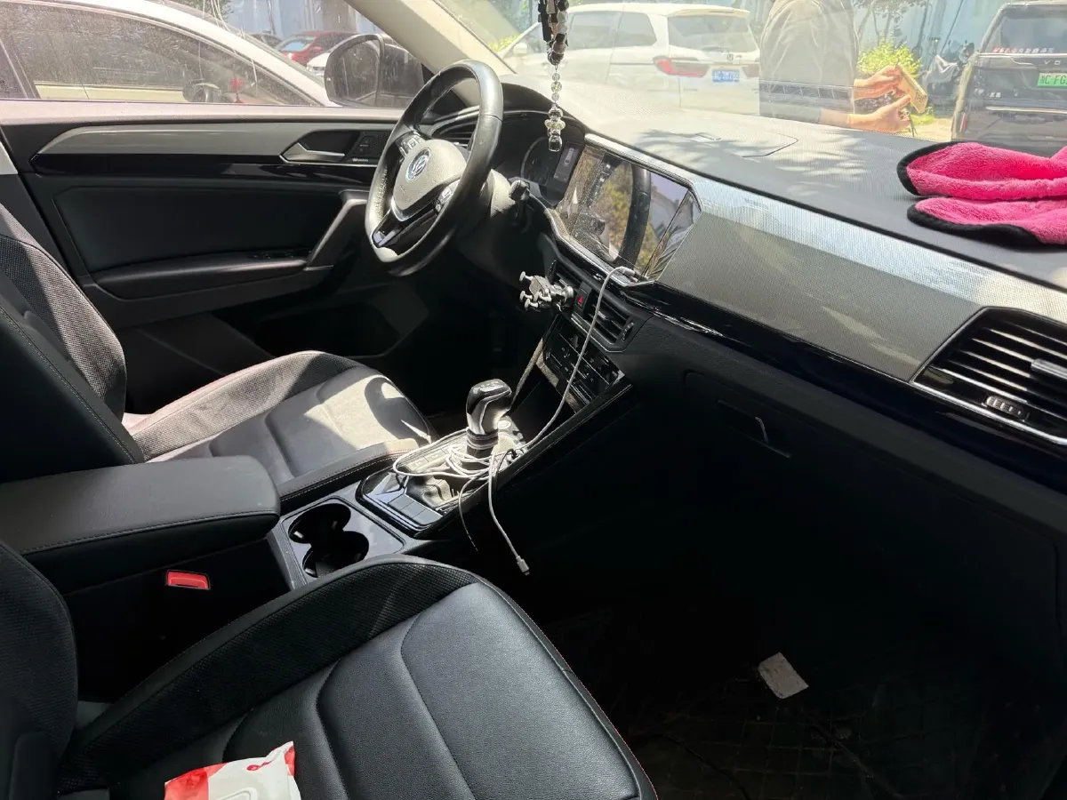 2020 Volkswagen Tayron 2.0T 186HP L4 7DCT,autocango,china used car exporter,china ev exporter,chinese used car exporter,chinese used ev exporter