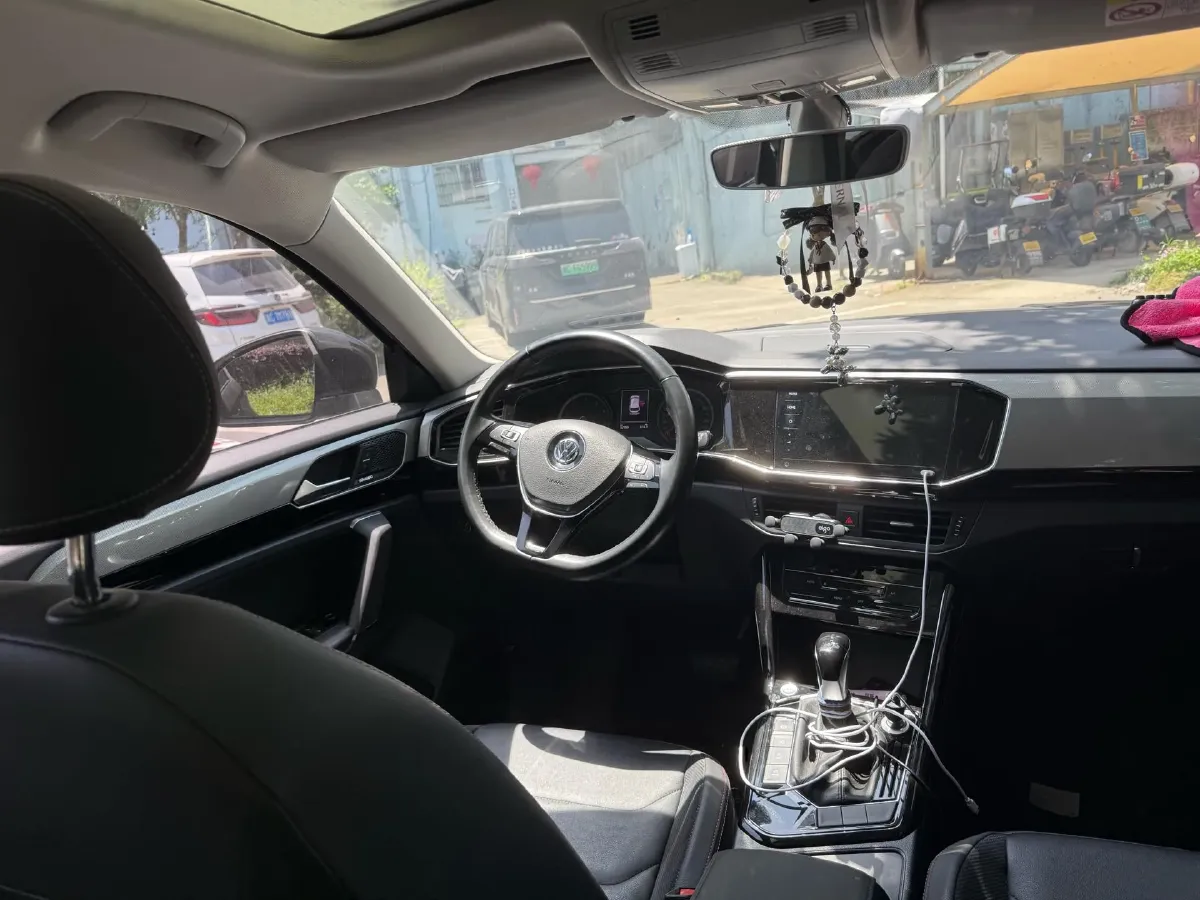 2020 Volkswagen Tayron 2.0T 186HP L4 7DCT,autocango,china used car exporter,china ev exporter,chinese used car exporter,chinese used ev exporter