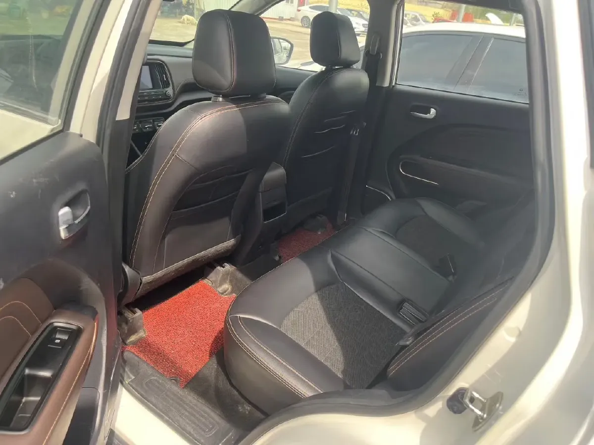 2017 GAC Trumpchi GS3 1.5L 114HP L4 5MT,autocango,china used car exporter,china ev exporter,chinese used car exporter,chinese used ev exporter