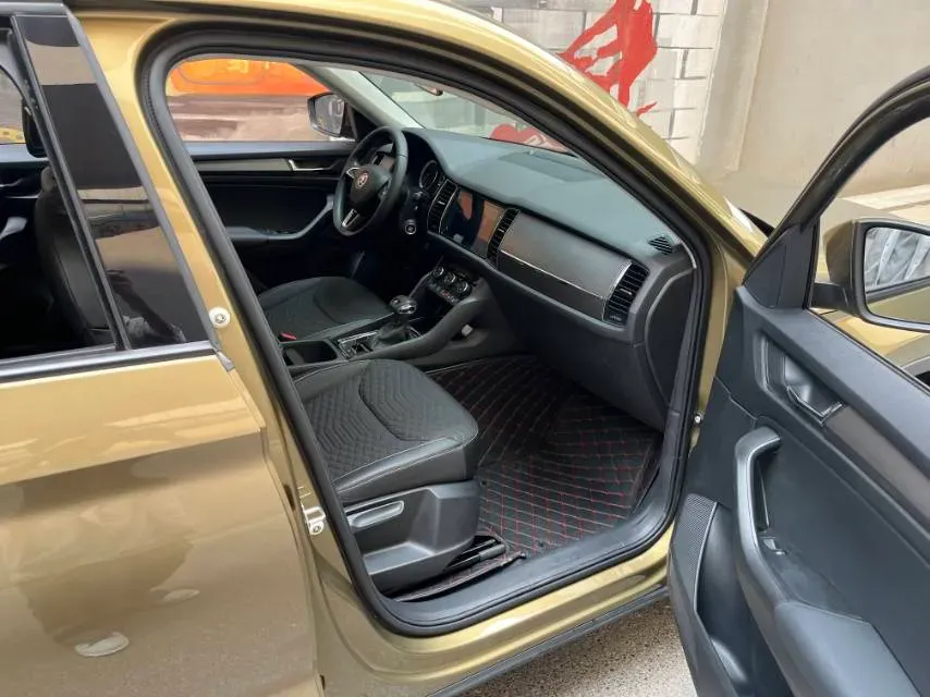 2018 Skoda Kodiak 2.0T 186HP L4 7DCT,autocango,china used car exporter,china ev exporter,chinese used car exporter,chinese used ev exporter