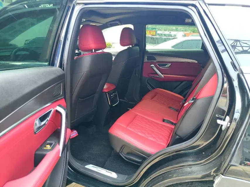 2024 Jetour X70 Plus 1.5T 156HP L4 6DCT,autocango,china used car exporter,china ev exporter,chinese used car exporter,chinese used ev exporter