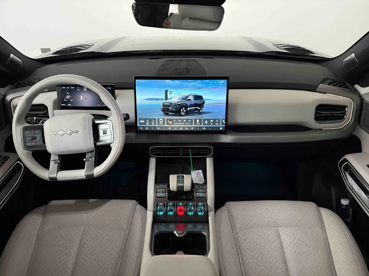 2025 FangChengBao Tai 3 BEV,autocango,china used car exporter,china ev exporter,chinese used car exporter,chinese used ev exporter