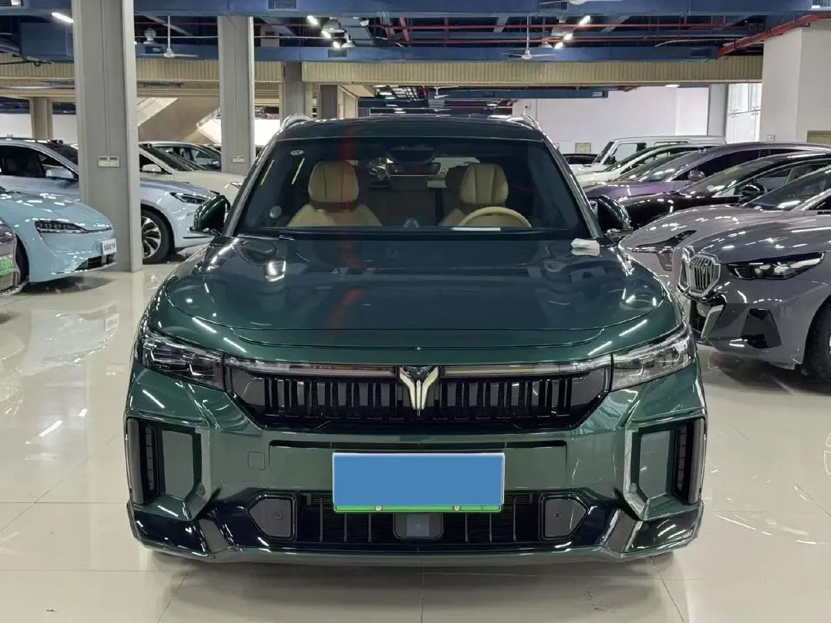 2024 Voyah FREE 1.5T 150HP L4 REEV 39.2KWH,autocango,china used car exporter,china ev exporter,chinese used car exporter,chinese used ev exporter