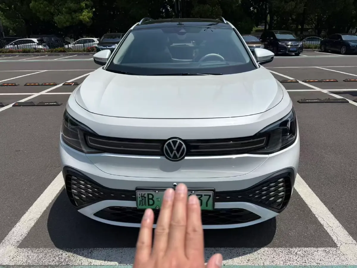 2022 ARCFOX αT BEV 94.5KWH,autocango,china used car exporter,china ev exporter,chinese used car exporter,chinese used ev exporter