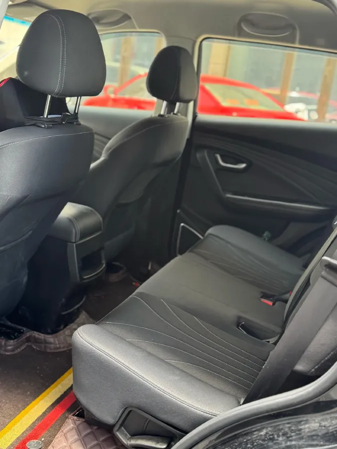 2021 Jetour X70M 1.5T 156HP L4 6MT,autocango,china used car exporter,china ev exporter,chinese used car exporter,chinese used ev exporter