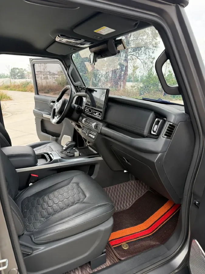 2024 212 212 T01 2.0T 252HP L4 8AT,autocango,china used car exporter,china ev exporter,chinese used car exporter,chinese used ev exporter