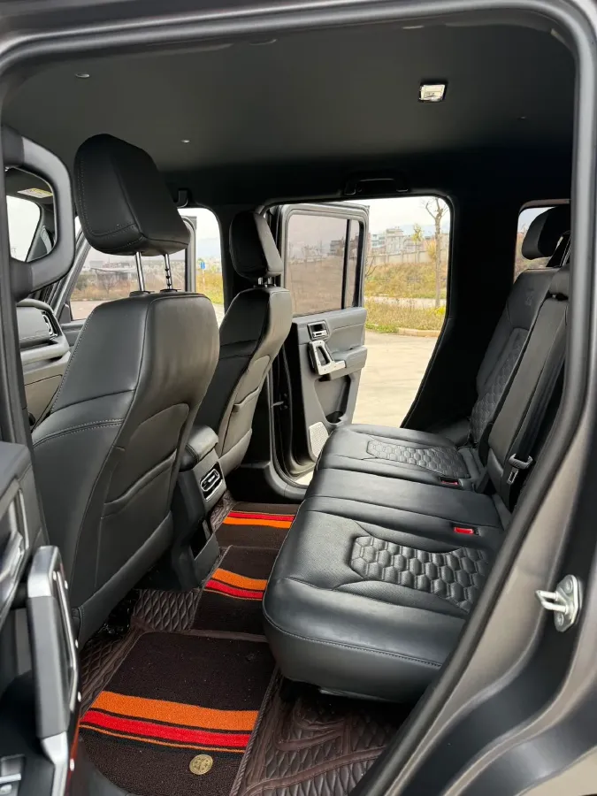 2024 212 212 T01 2.0T 252HP L4 8AT,autocango,china used car exporter,china ev exporter,chinese used car exporter,chinese used ev exporter