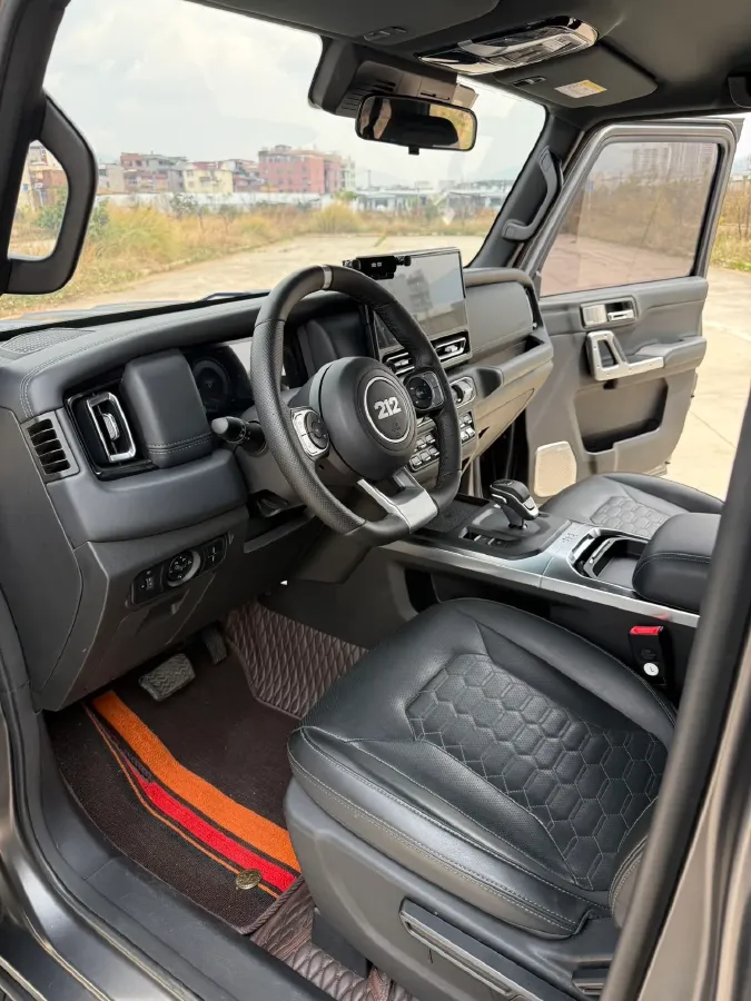 2024 212 212 T01 2.0T 252HP L4 8AT,autocango,china used car exporter,china ev exporter,chinese used car exporter,chinese used ev exporter