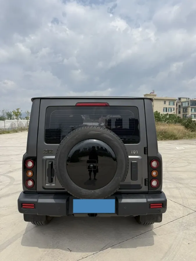 2024 212 212 T01 2.0T 252HP L4 8AT,autocango,china used car exporter,china ev exporter,chinese used car exporter,chinese used ev exporter