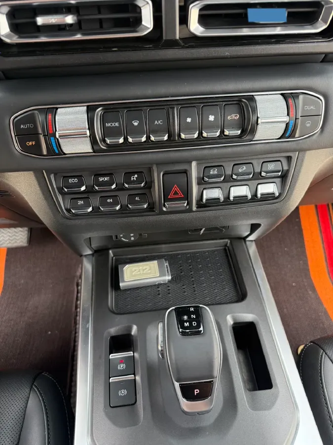 2024 212 212 T01 2.0T 252HP L4 8AT,autocango,china used car exporter,china ev exporter,chinese used car exporter,chinese used ev exporter