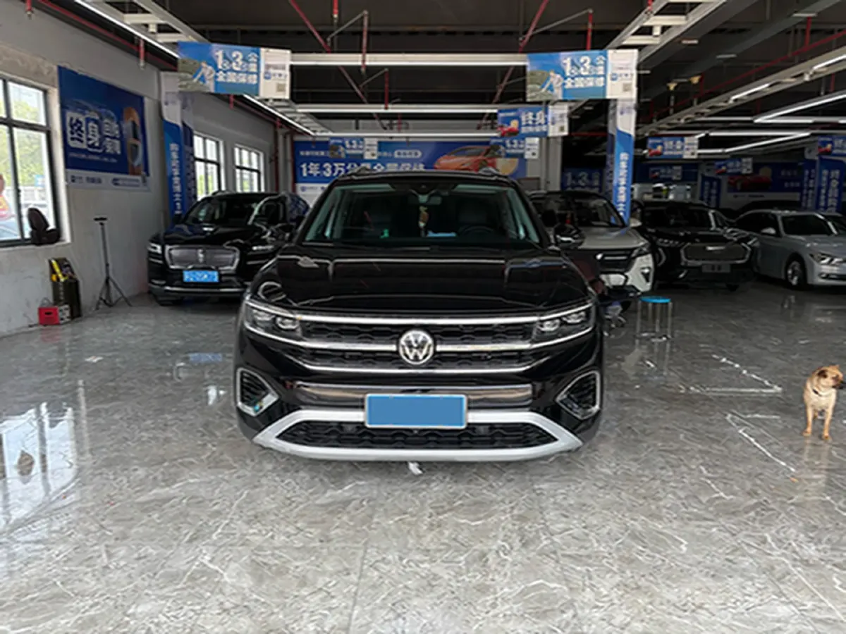 2021 Volkswagen Talagon 2.5T 299HP V6 7DCT,autocango,china used car exporter,china ev exporter,chinese used car exporter,chinese used ev exporter