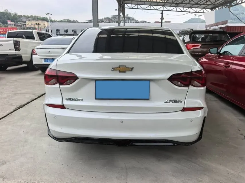 2023 Chevrolet Monza 1.5L 113HP L4 6DCT,autocango,china used car exporter,china ev exporter,chinese used car exporter,chinese used ev exporter