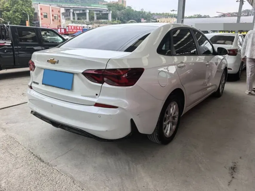 2023 Chevrolet Monza 1.5L 113HP L4 6DCT,autocango,china used car exporter,china ev exporter,chinese used car exporter,chinese used ev exporter