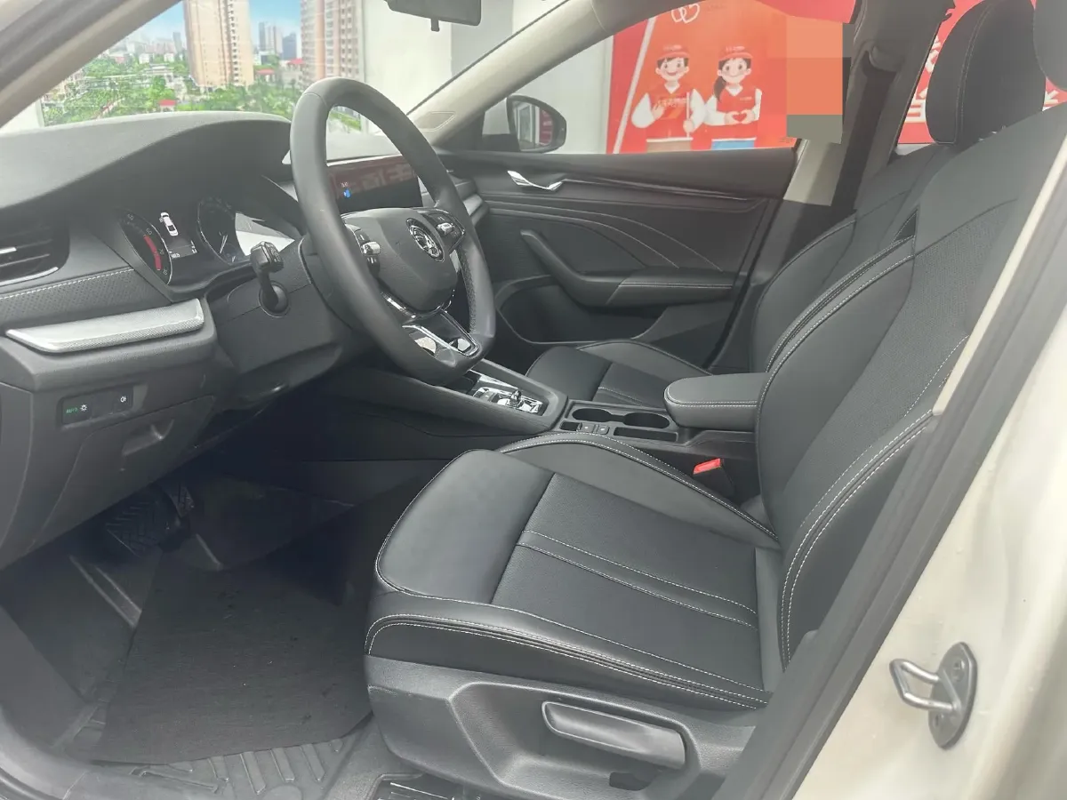 2022 Skoda Octavia 1.4T 150HP L4 7DCT,autocango,china used car exporter,china ev exporter,chinese used car exporter,chinese used ev exporter